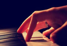 爱游戏：鲁尼：当初我想为爱尔兰效力，但他们只是把我召进U21，我拒绝了.